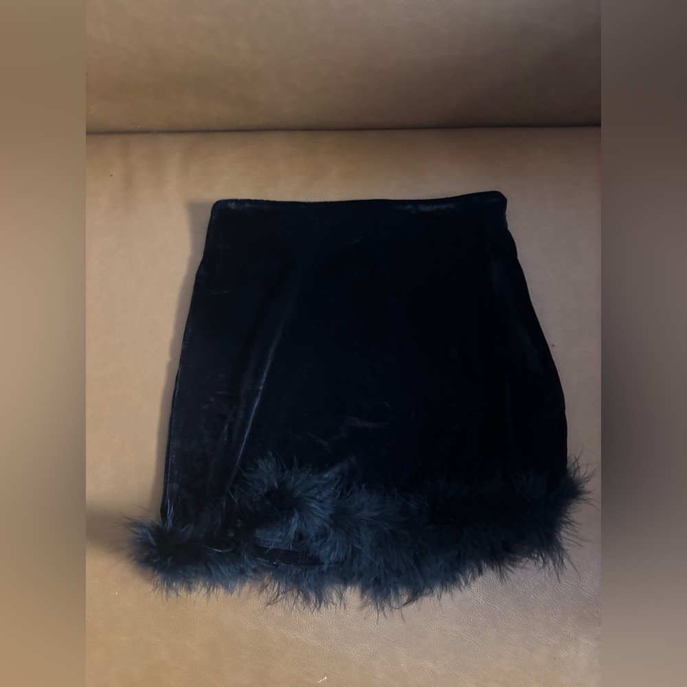 Sugar Thrillz Mini Black velvet feather Skirt